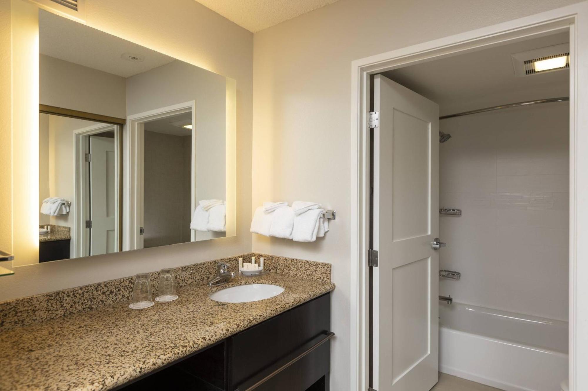 Residence Inn Durango Downtown Екстериор снимка