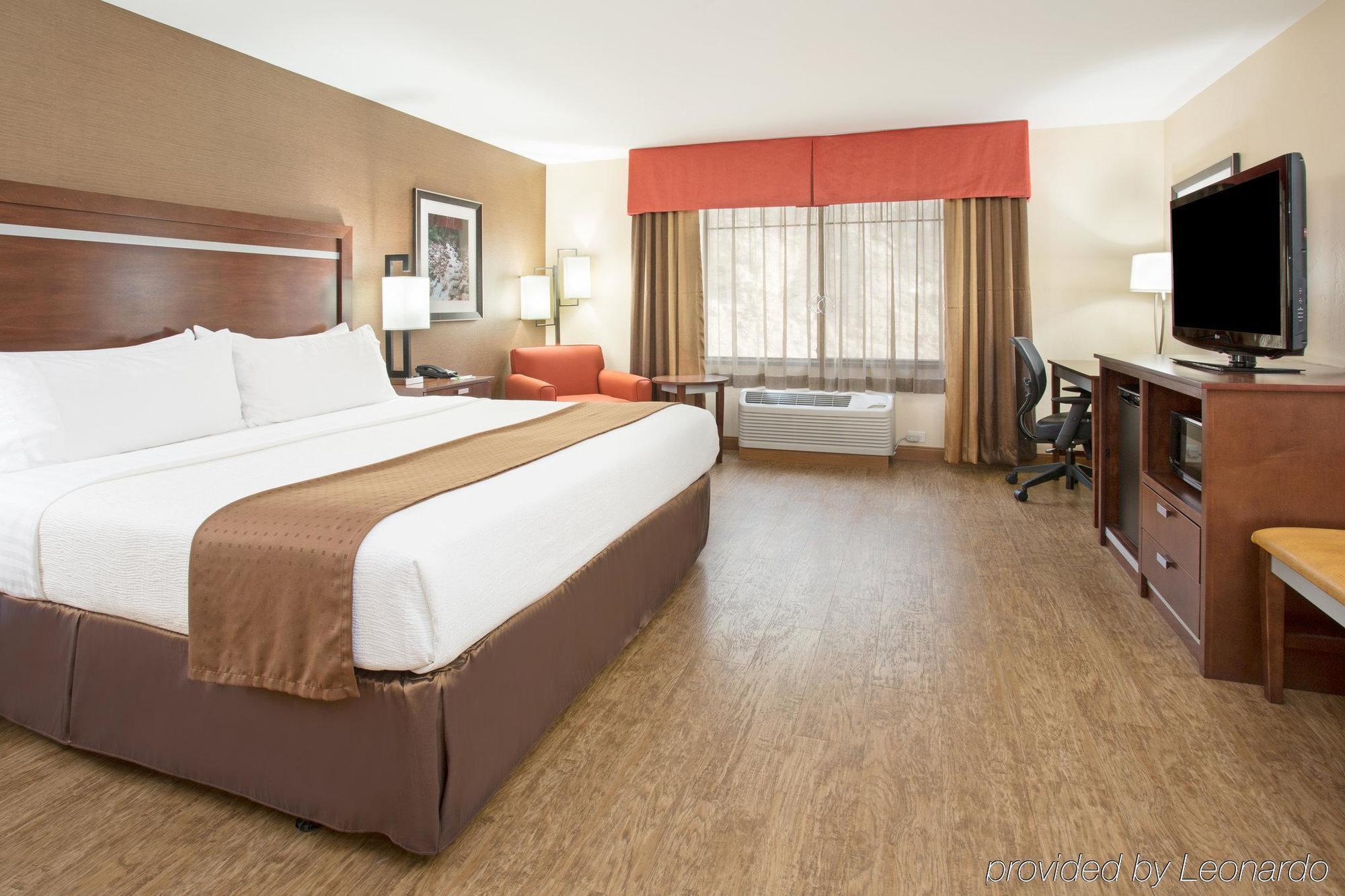 Residence Inn Durango Downtown Екстериор снимка